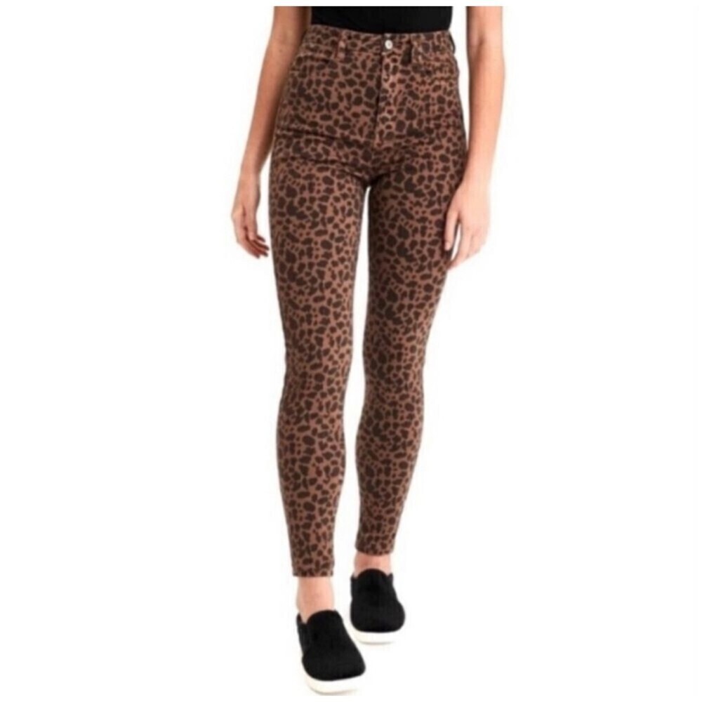 New! American Eagle Leopard Print Curvy Super High Rise Jegging, 2